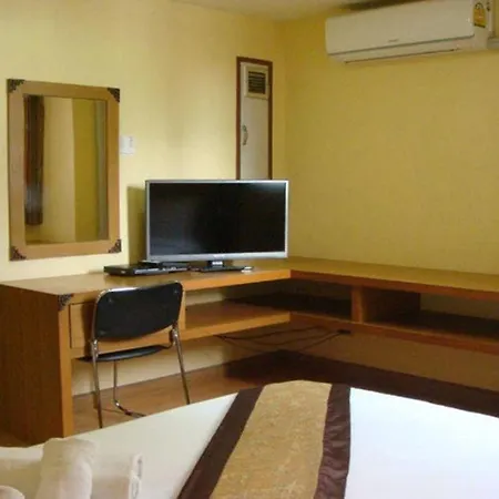 King Royal Garden Inn